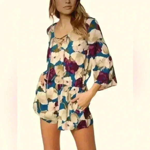 O’Neill Nero Floral Lace Up Romper Lightweight Women’s Size XS - Picture 1 of 6